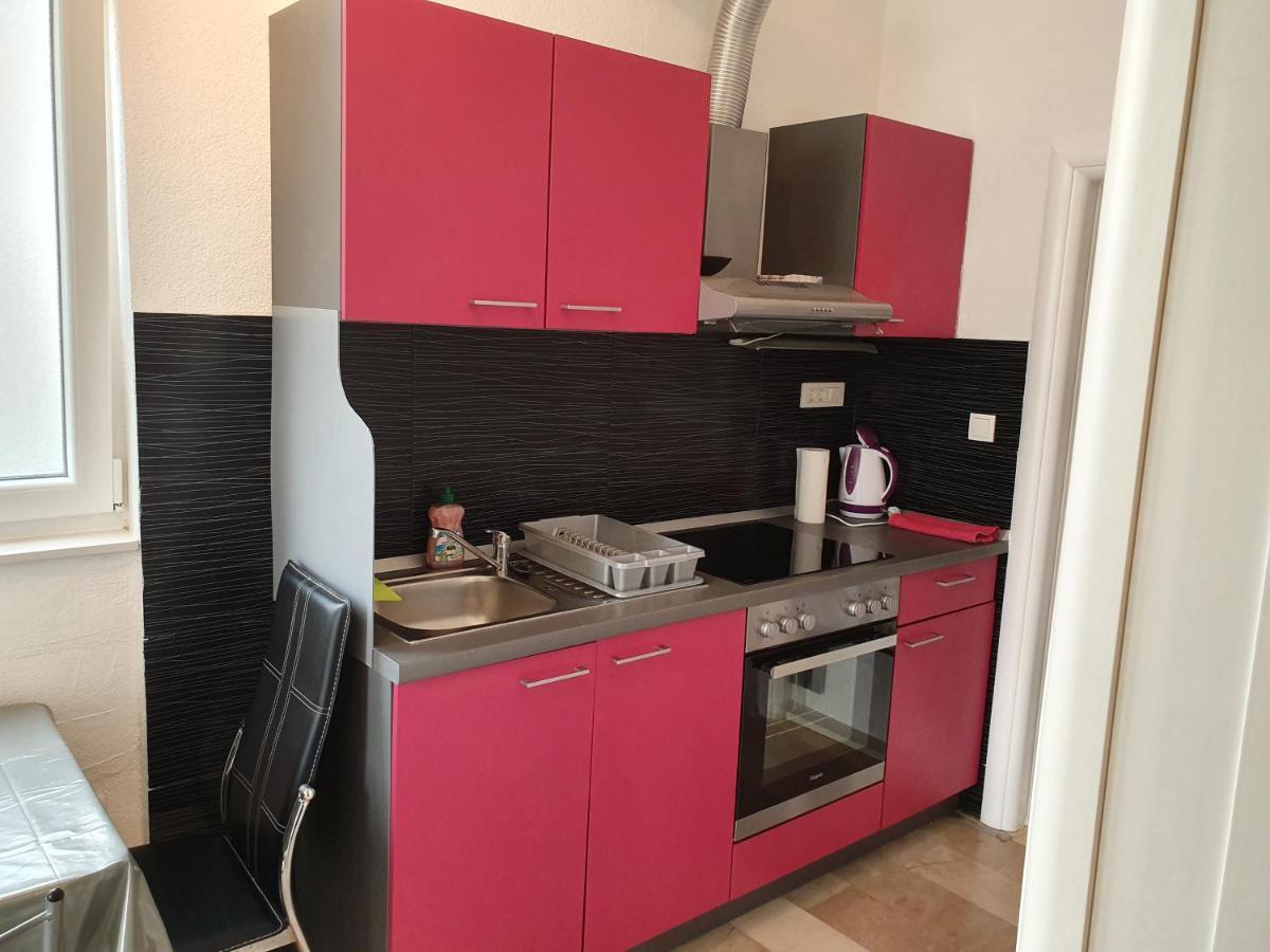 Apartment Carevic Baška Voda Εξωτερικό φωτογραφία